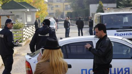 Брониран "Мерцедес" спасил кожата на Алексей Петров