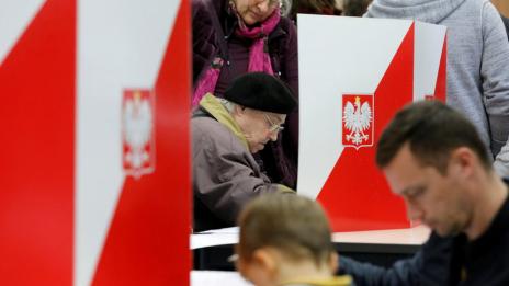 Полската опозиция ще се обедини срещу управляващите за идните избори