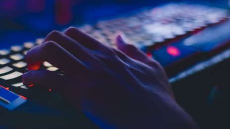 НАП напомни на инфлуенсъри и блогъри да си платят данъците