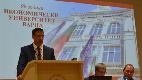 Проф. д-р Евгени Станимиров е новият ректор на Икономически университет – Варна