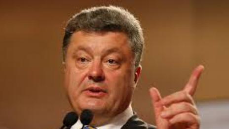 Порошенко въвежда военно положение, ако няма мир в Украйна