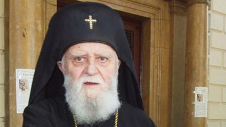 Врачанският митрополит влезе в болница