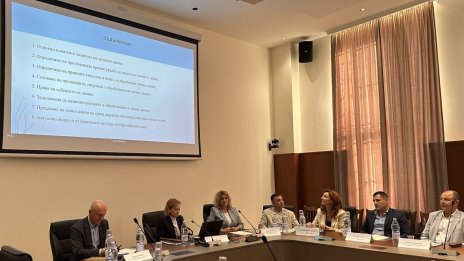 Съдия в Конституционния съд проведе обучение във Варна