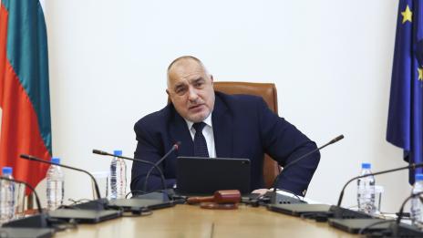 Осигуряват работа за 15 000 безработни