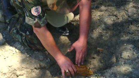 Военни унищожиха бойна граната край Кюстендил