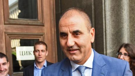 Цветанов твърдо зад кметовете на Варна и Пловдив