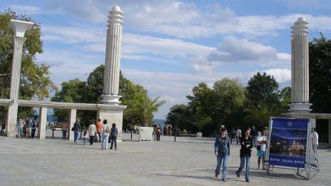 Приходите от туристически данък във Варна са намалели
