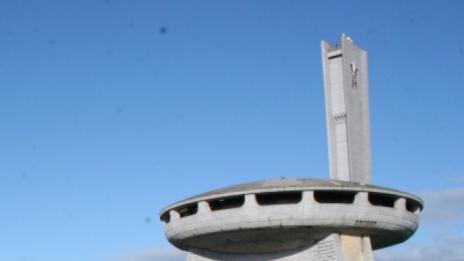 Нинова с писмо до Борисов: Иска паметника "Бузлуджа"