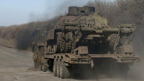 Руска бронирана техника нахлула в Украйна