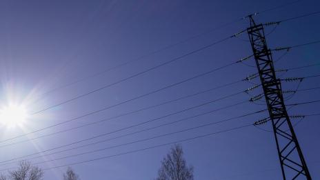 От 1 юли токът поскъпва средно с 2,9%, парното – с 3,53%