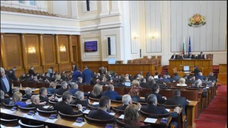 Левицата с вот на недоверие в сряда, темата – сигурност