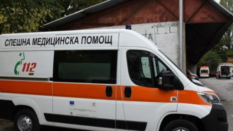 Децата от "Мечо Пух" - Варна, с поздравителен адрес към спешните медици