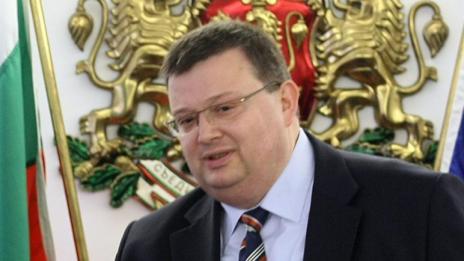 ВСС: Ако има слаби кандидатури, Цацаров остава на поста си  