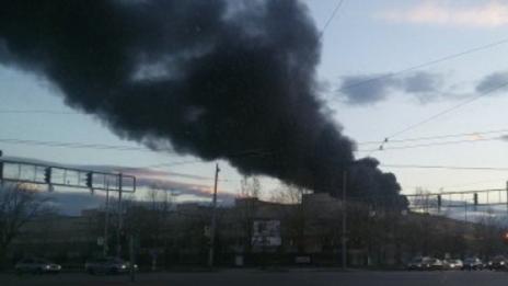 Пожар избухна в завод в Пловдив