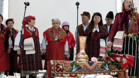 Честваме Бабинден