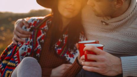 Любовен хороскоп за декември 2018 – Половината от зодиака е на крилете на Амур