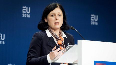 От София: Брюксел променя законите за храните до 2019-а 
