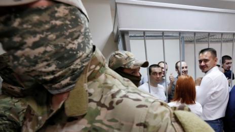 Руски съд удължи задържането на украинските моряци с три месеца 