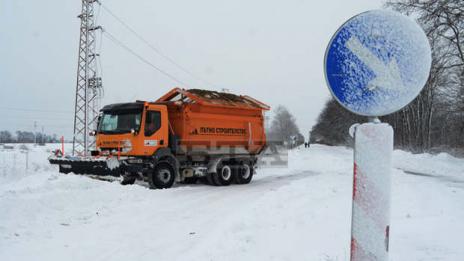 Всички пътища в област Добрич са затворени