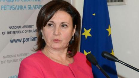 Изслушват Румяна Бъчварова в НС за престрелката в Слънчев бряг