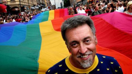 Почина създателят на знамето символ на гей движението