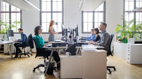 Работата на бюро увеличават риска от рак