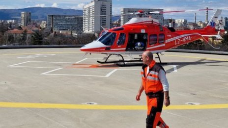 Държавата отпуска още 1 милион лева за въздушната линейка