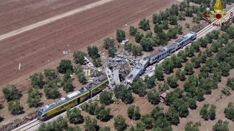 11 загиналите при железопътната катастрофа в Италия 