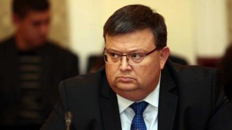 Сотир Цацаров предлага по-тежки наказания за фашистки прояви