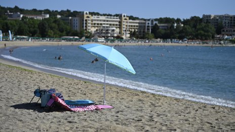 След морето в България: румънците се връщат у дома за втората почивка