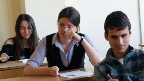 Едва 8 варненци отидоха на матура по желание