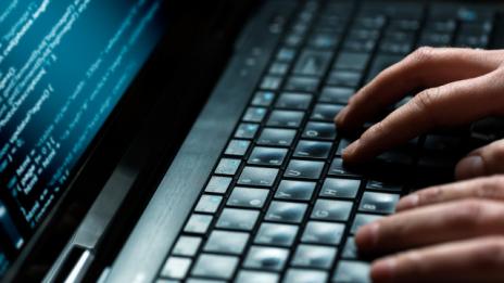 Хакери блокираха работата на голяма верига супермаркети