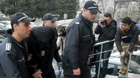 Оставиха в ареста Борецов, опитал да обере инкасо