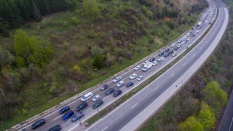 Ограничават движението пo "Хемус"