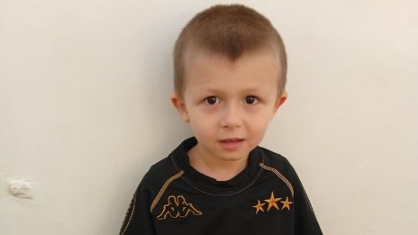 Да помогнем на Явор да общува със света