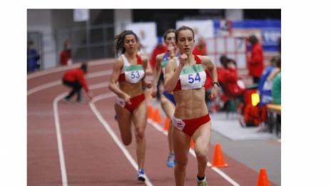 Елена Георгиева не дава на никой „своите” 400 метра
