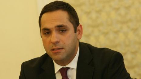 Емил Караниколов прогнозира икономически ръст за тази година между 3,6 % и 4 %