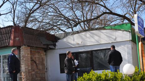 Двама арестувани за убийството на клошаря в "Чайка"