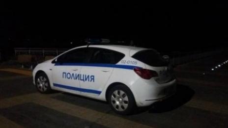 18-годишни разбили банкомата в Люлин