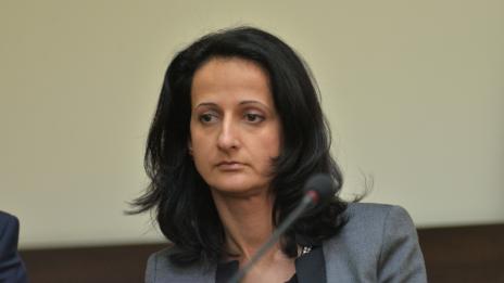 Карина Караиванова напуска КФН, отива в ЕБВР  