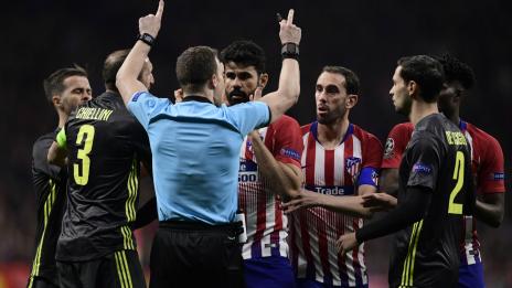 Уругвайски кошмар за Юве! Атлетико би с 2:0 в Мадрид  