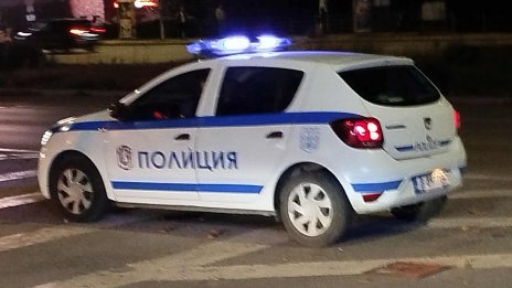 27-годишен нападна полицаи във Варна