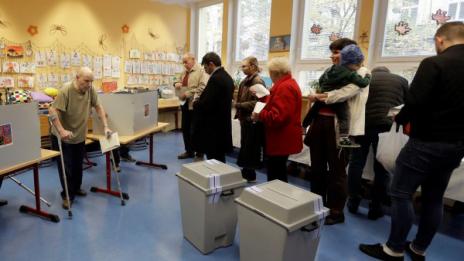 Популистката АНО води на изборите за парламент в Чехия