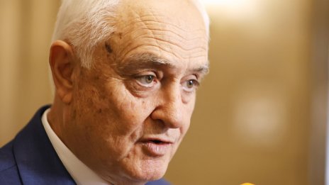 Армията ни има бензин и дизел за една година 