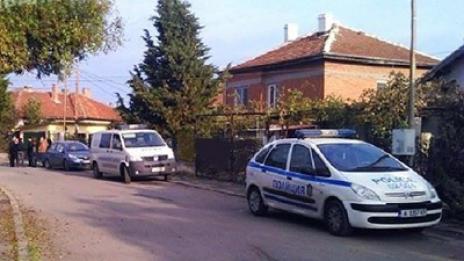 Задържаха млад ром за убийството на зърнен бос във врачанско село