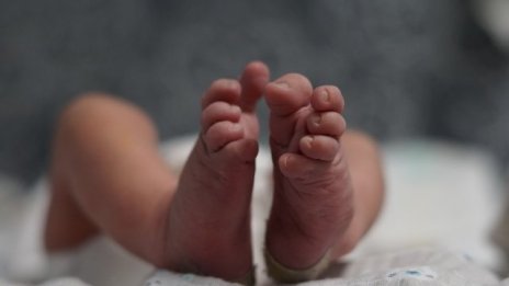 Българинът иска две деца, но масово има по едно. Или няма – тъжна картинка