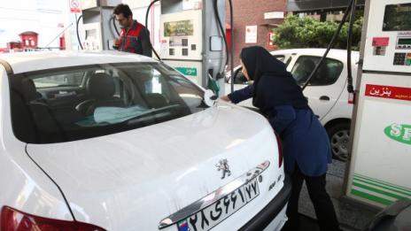 Протести в Иран заради повишение на цените на бензина