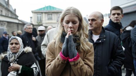 18-годишен испанец подкрепи атентатите в Париж и възхвали тероризма