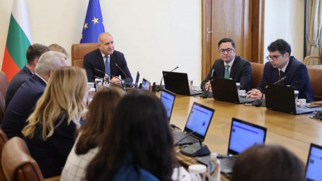 Радев: Ще проверим всички болници в страната за злоупотреби и източване на Здравната каса
