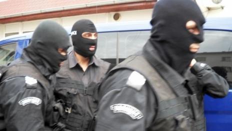 При спецакция са задържани двама наркоразпространители